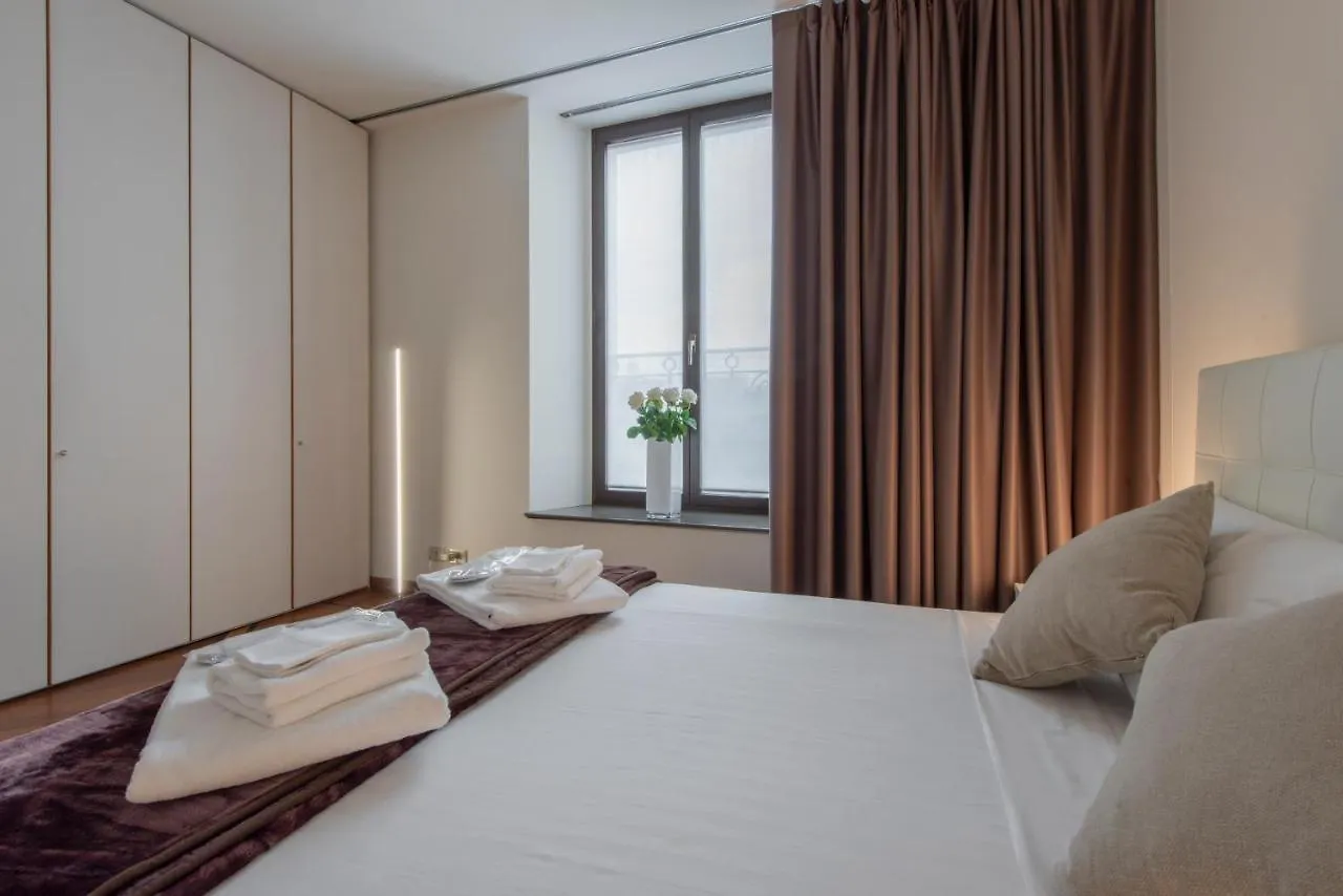 Milan Royal Suites - Luxury Duomo Italy