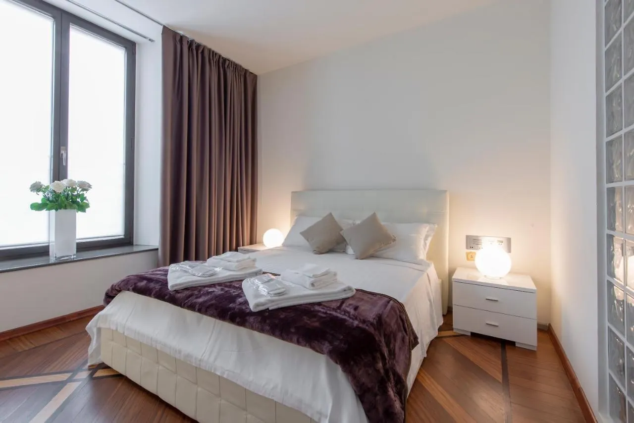 Milan Royal Suites - Luxury Duomo